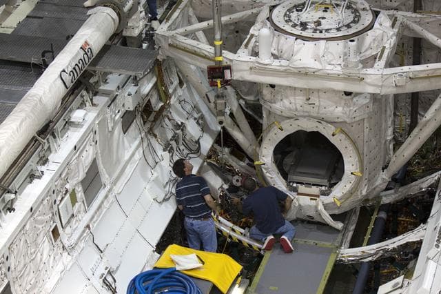 NASA image: KSC-2011-8276