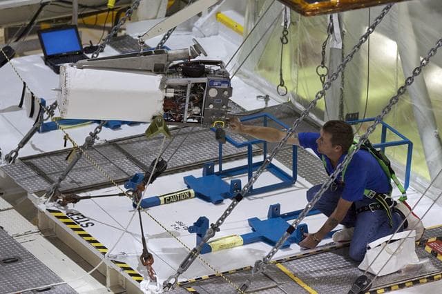 NASA image: KSC-2011-8279