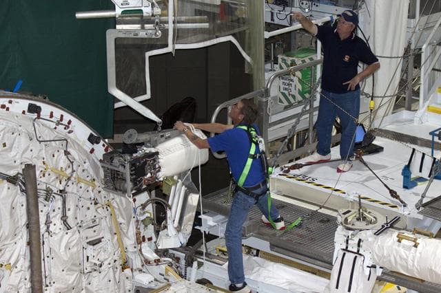 NASA image: KSC-2011-8282