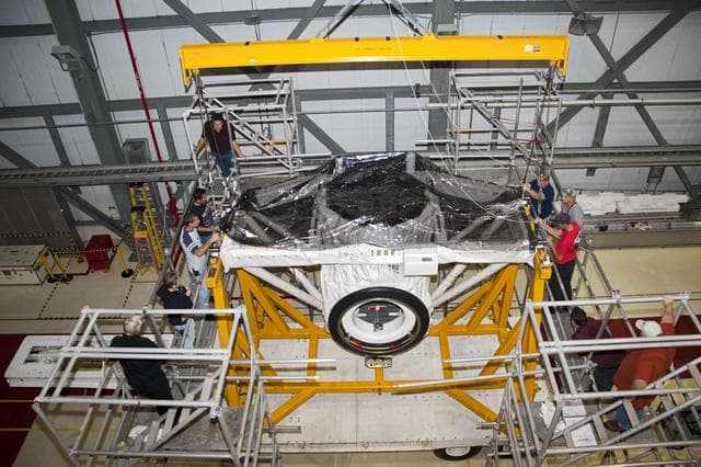 NASA image: KSC-2011-8361
