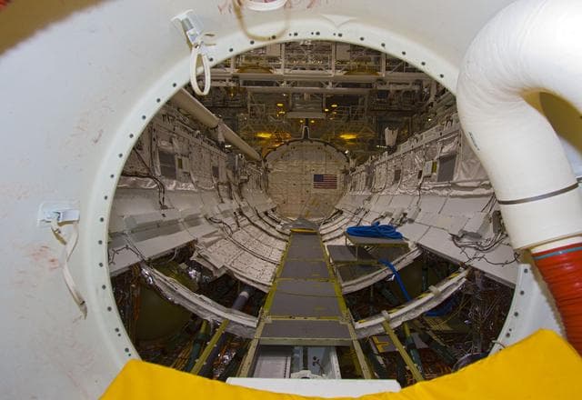 NASA image: KSC-2011-8364