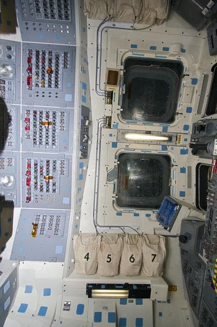 NASA image: KSC-2011-8372