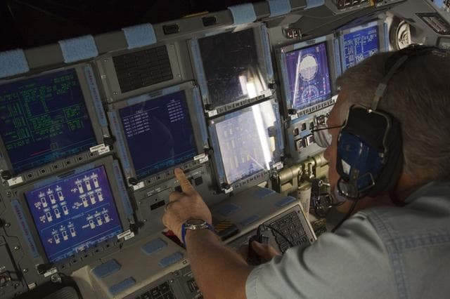 NASA image: KSC-2011-8377