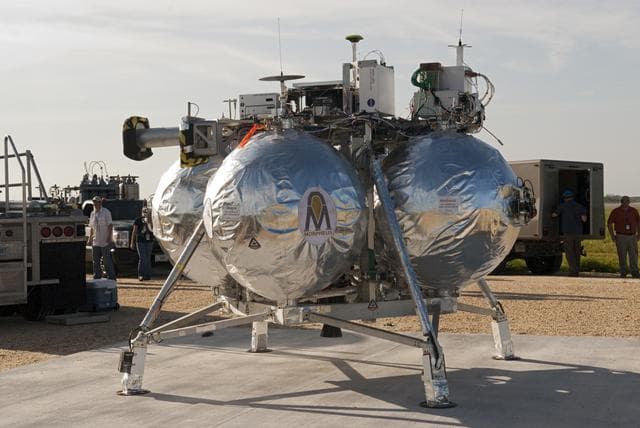 NASA image: KSC-2012-4122