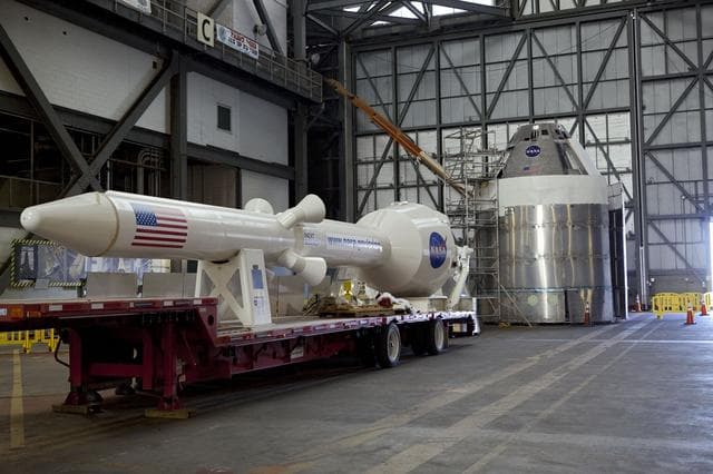 NASA image: KSC-2012-4317