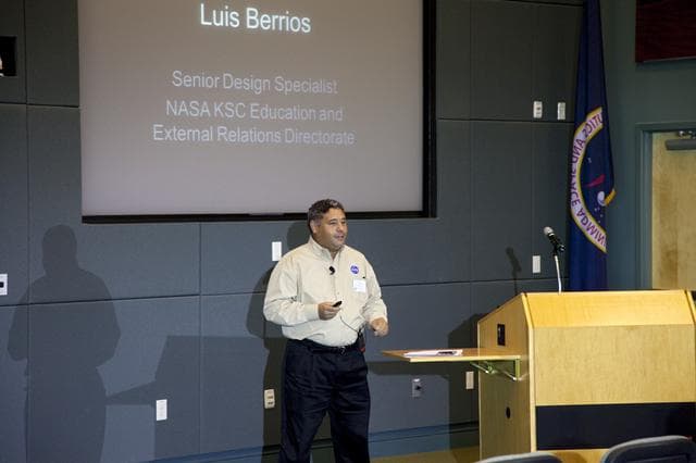 NASA image: KSC-2012-4902