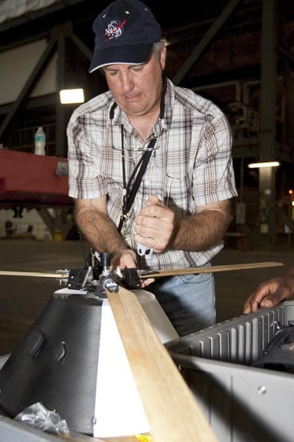 KSC-2012-5575