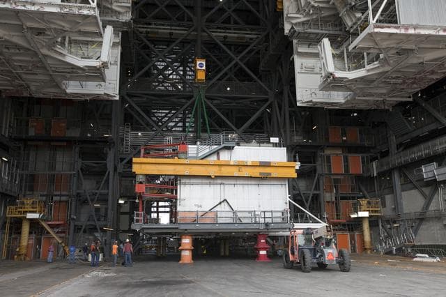 KSC-2012-5653