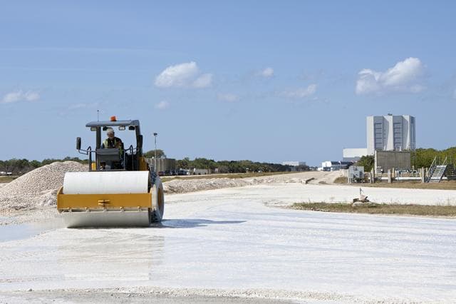 KSC-2013-1530