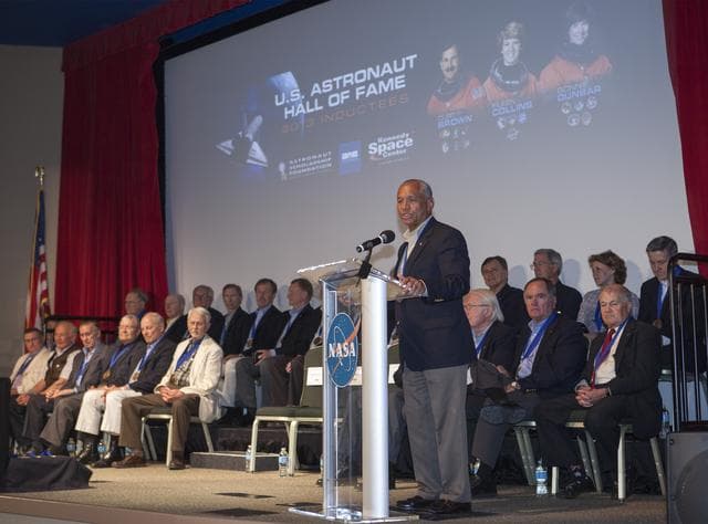 NASA image: KSC-2013-2070