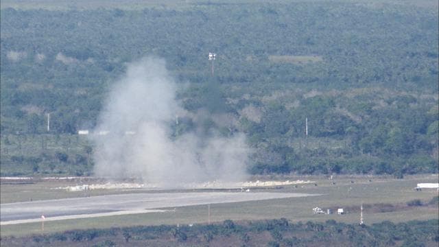 NASA image:  Morpheus Campaign 1A Liftoff