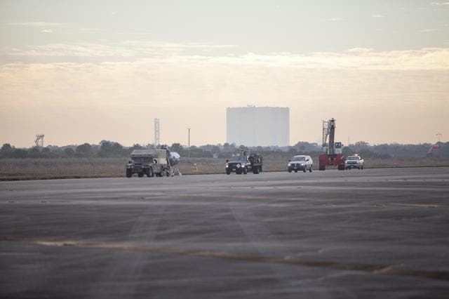NASA image: Morpheus Trailered to the SLF