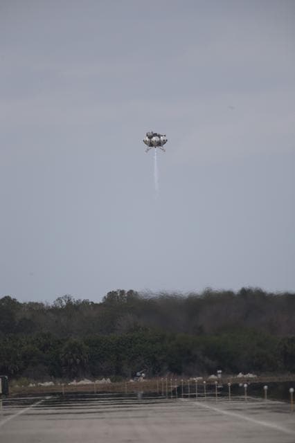 NASA image: Morpheus Campaign 1A Liftoff