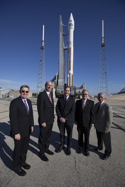 NASA image: Dreamchaser and VIP's