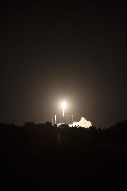 NASA image: TDRS-L Liftoff