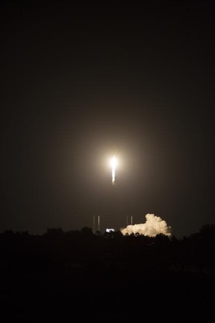 NASA image: TDRS-L Liftoff