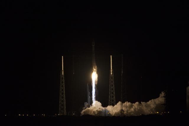 NASA image: TDRS-L Liftoff