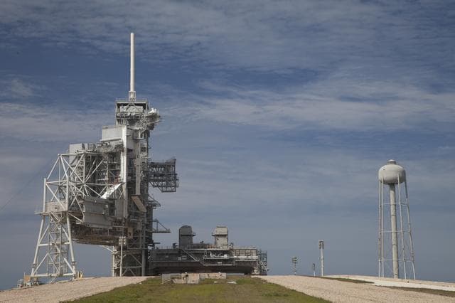 NASA image: Latest Overall Look of Pad 39A