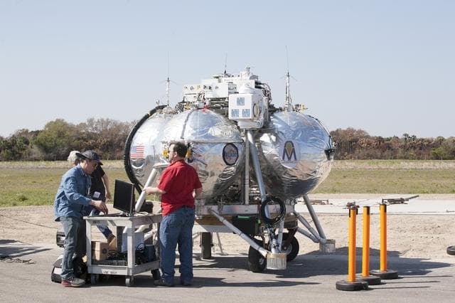 NASA image: Morpheus Alhat Integrated and Laser Test