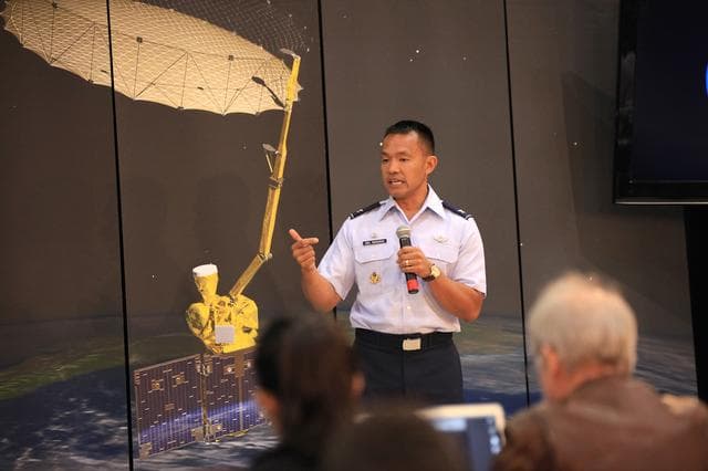 NASA image: KSC-2015-1221