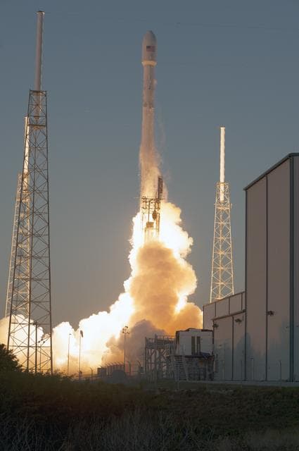 NASA image: KSC-2015-1368
