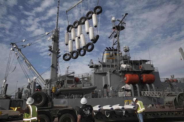 NASA image: 2nd Day of Loading Equipment for Orion Recovery
