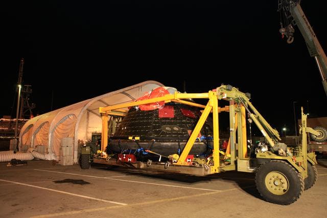 NASA image: Orion Crew Module Arrival at Mole Pier