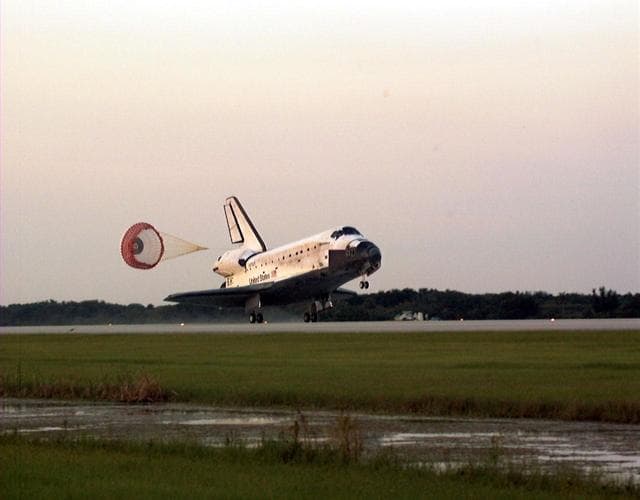 NASA image: KSC-397d22f3