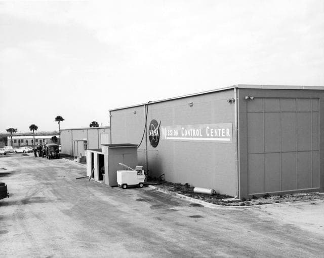 KSC-64C-1889