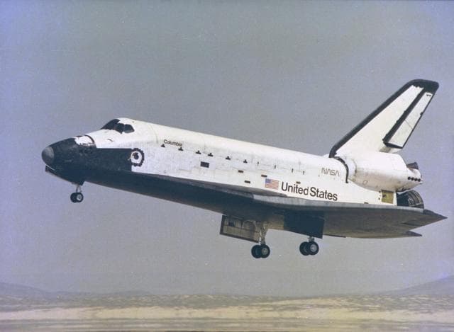 NASA image: KSC-81PC0425