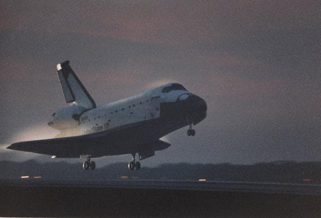 NASA image: KSC-96pc1332