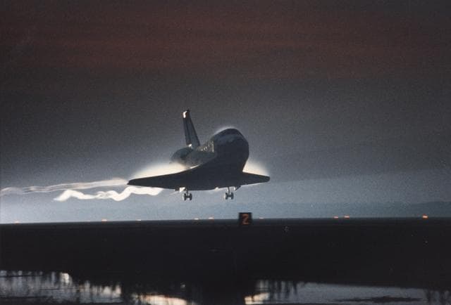 NASA image: KSC-96pc1336