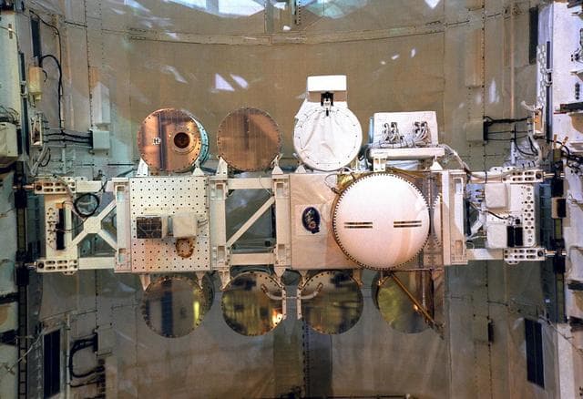 NASA image: KSC-97PC1191