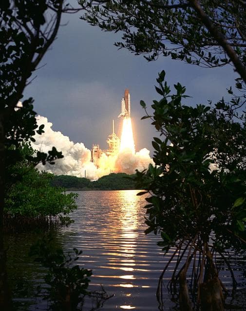 NASA image: KSC-97PC1207