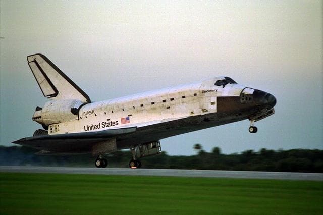 NASA image: KSC-97PC1251