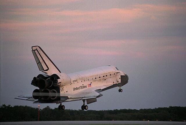 NASA image: KSC-97PC1252