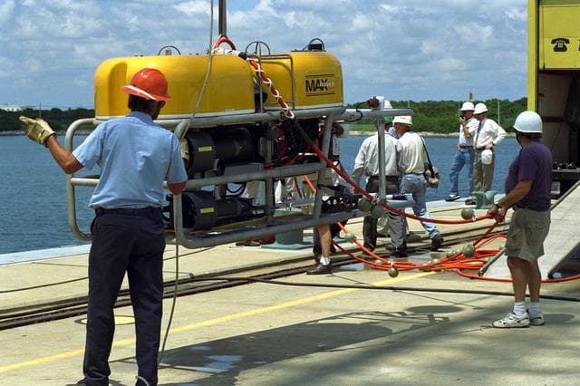 NASA image: KSC-97PC1295