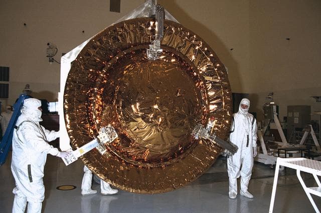 NASA image: KSC-97PC1360