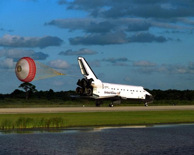 NASA image: KSC-97PC1492
