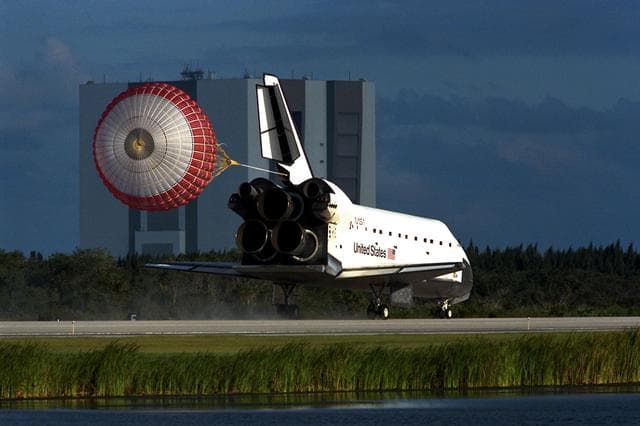 NASA image: KSC-97PC1498