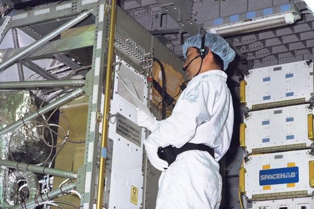 NASA image: KSC-97PC1593