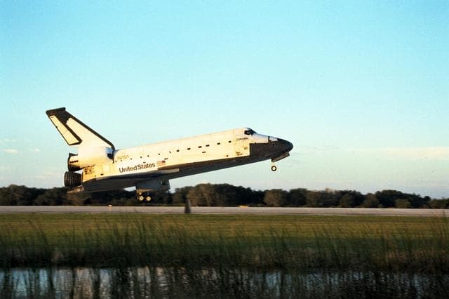 NASA image: KSC-97PC1749