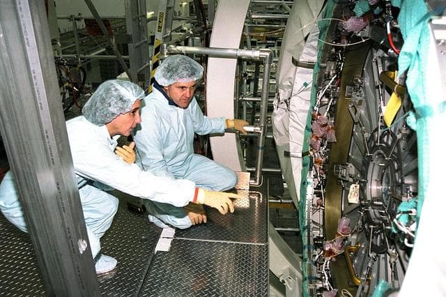 NASA image: KSC-97PC1789