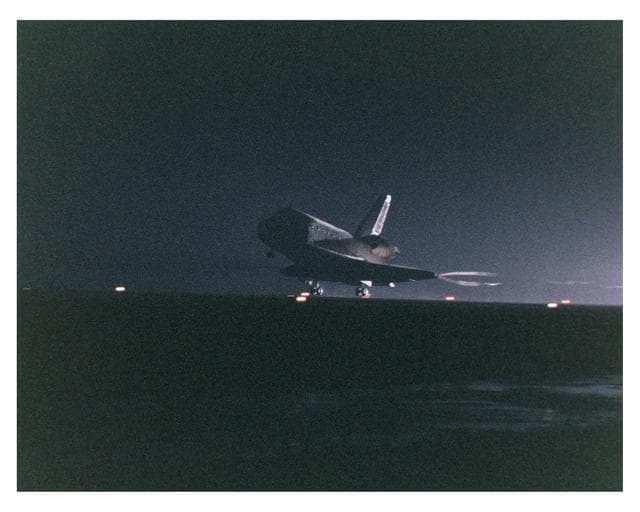NASA image: KSC-97pc351