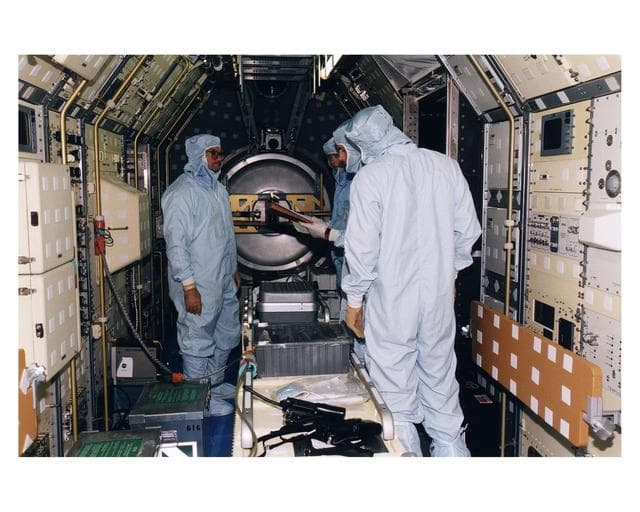 NASA image: KSC-97pc762