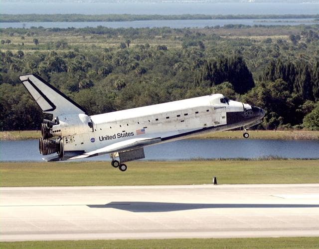 NASA image: KSC-98dc07