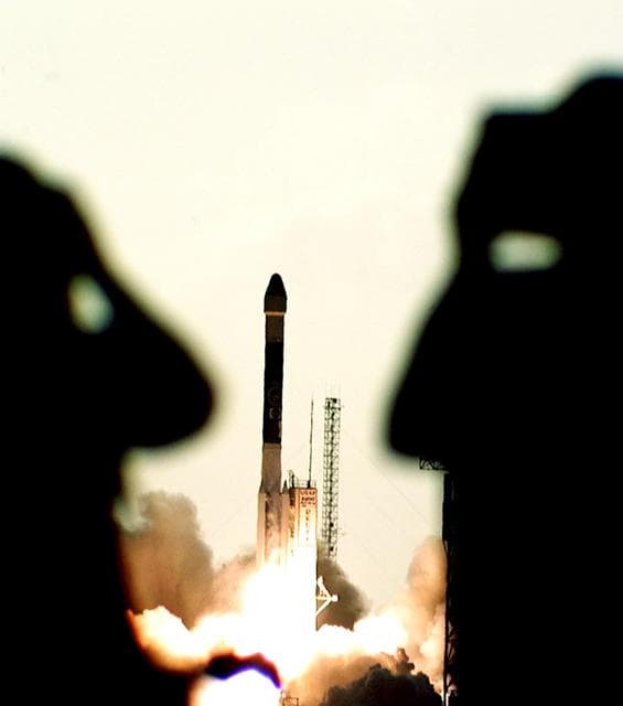 NASA image: KSC-98pa001