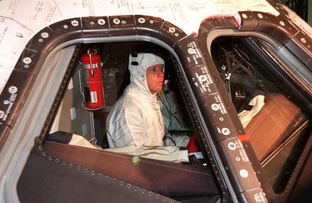 NASA image: KSC-98pc1011