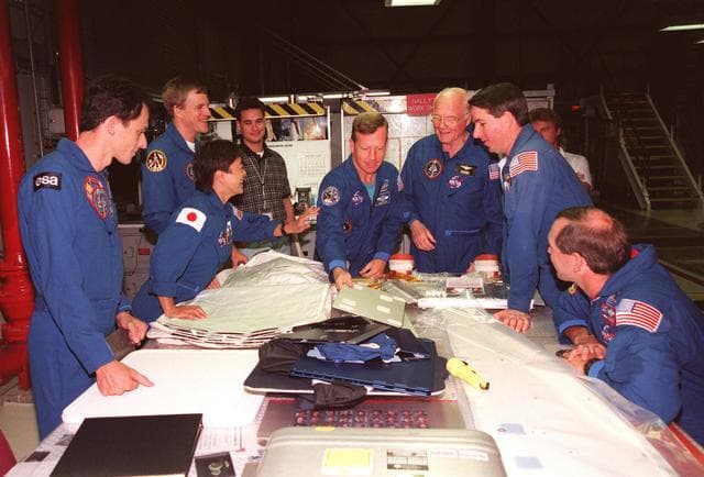 NASA image: KSC-98pc1016