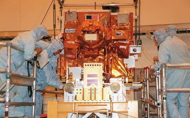 NASA image: KSC-98pc1028